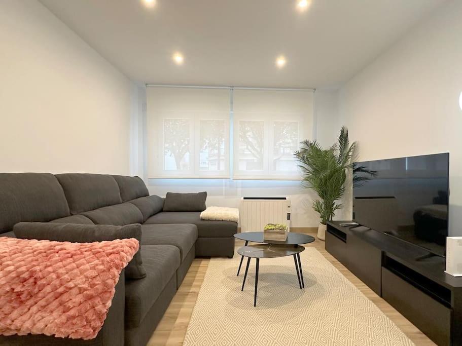 Apartamento Reformado En Сантонья Экстерьер фото