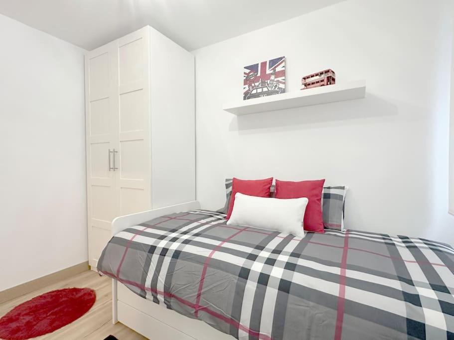 Apartamento Reformado En Сантонья Экстерьер фото