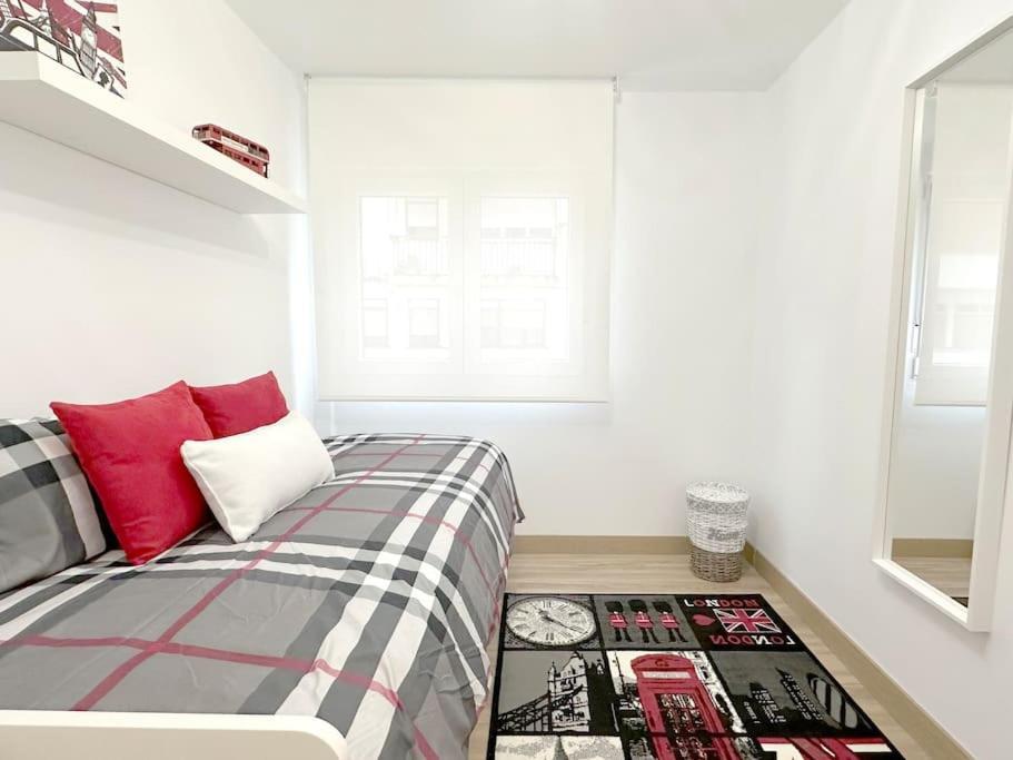 Apartamento Reformado En Сантонья Экстерьер фото